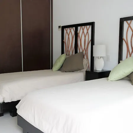 Bahia Principe Vacation Rentals-Green 3-Two-Bedroom Villas